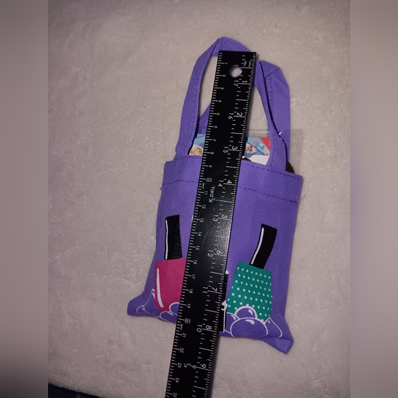 NWOT Girl's Makeup Lot Of 6 - Picture 9 of 12